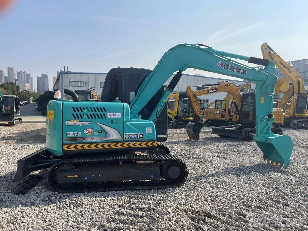 Kobelco SK 75 Pásová rýpadla