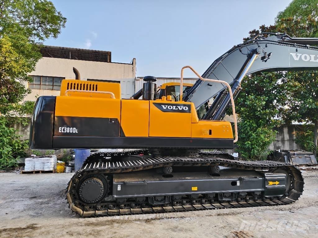 Volvo EC 380 D L Pásová rýpadla