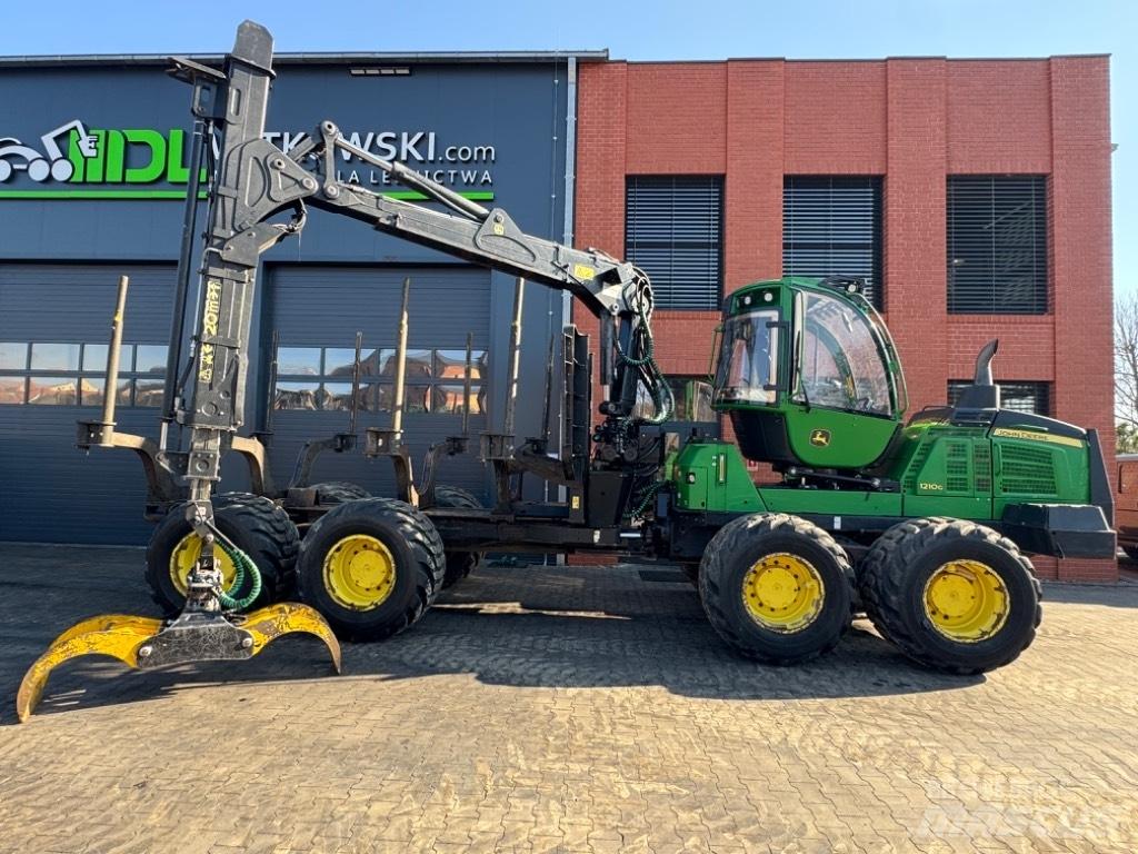 John Deere 1210 G Vyvážecí traktory