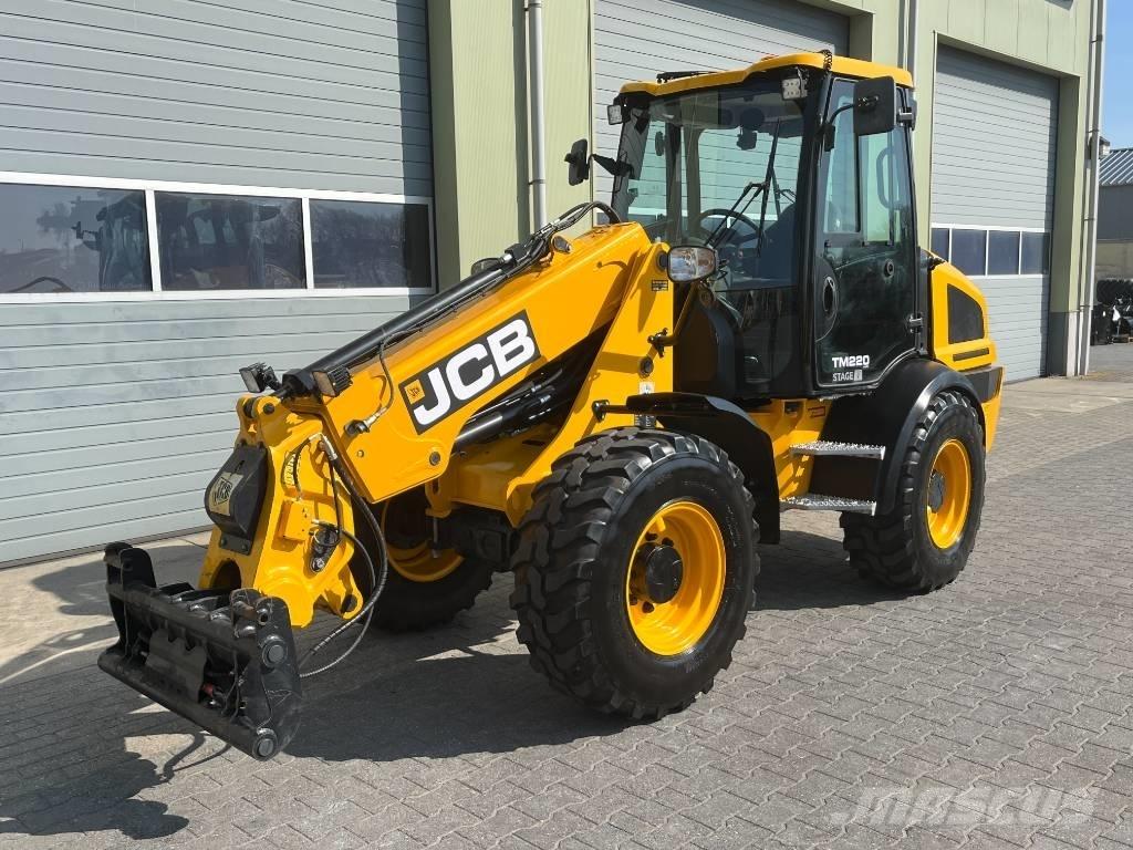 JCB TM 220 Teleskopické nakladače pro zemědělství