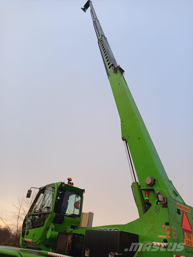 Merlo 40.30 MCSS Teleskopické manipulátory