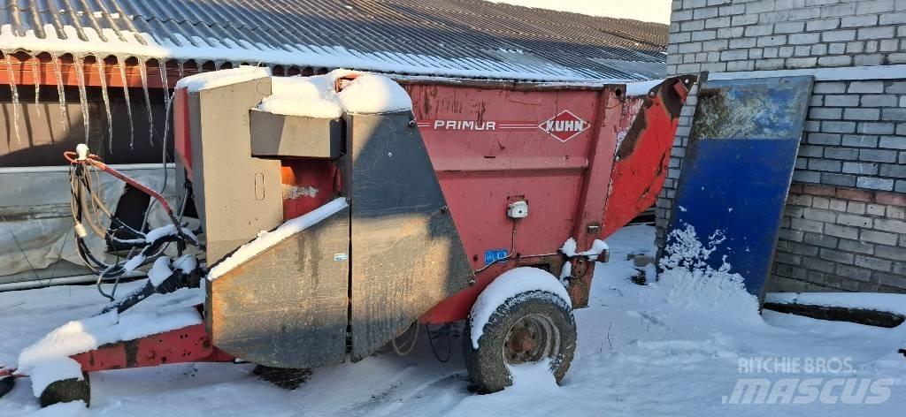 Kuhn Primor 3560 Drtiče a řezače balíků