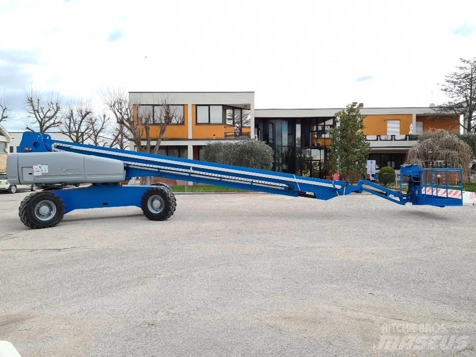 Genie S125 4WD Teleskopické plošiny