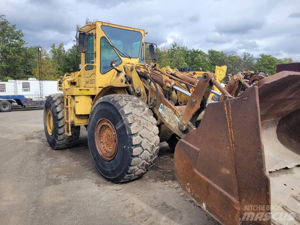 CAT 980 B Kolové nakladače