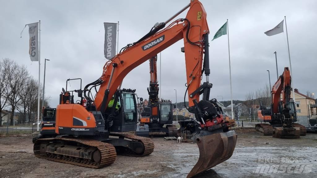 Doosan 235 LCR Pásová rýpadla