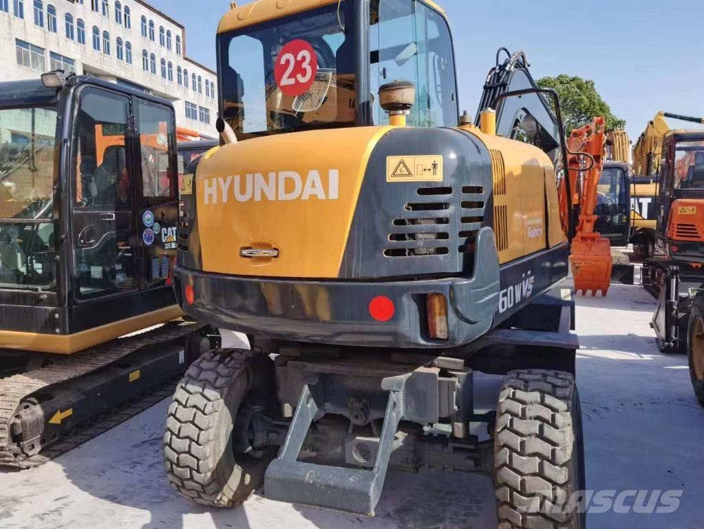 Hyundai Robex 60 W Kolová rýpadla