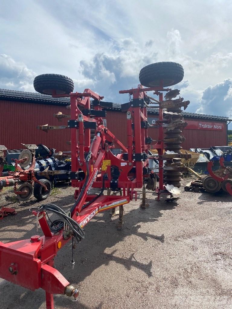 Horsch Terrano 5 FX Kultivátory
