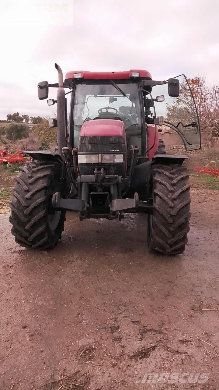 Case IH MXU 135 Traktory