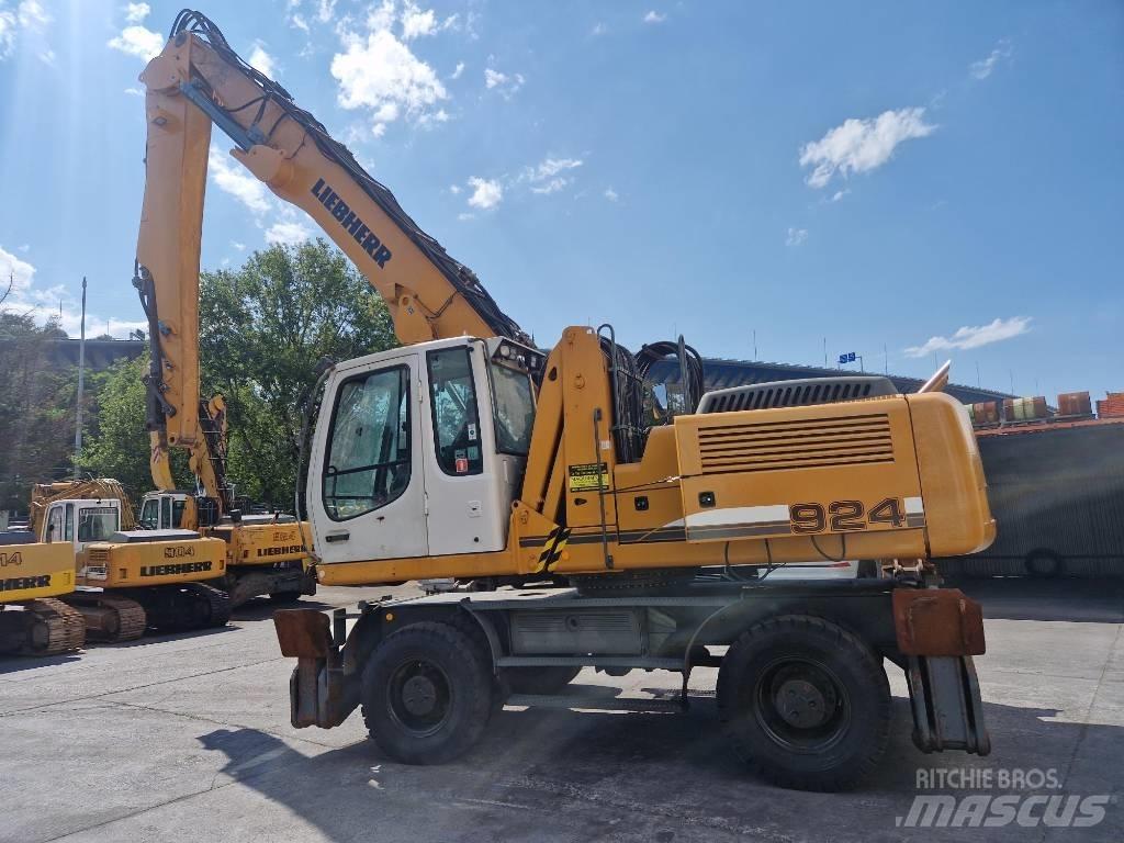 Liebherr A924C Stroje pro manipulaci s odpadem