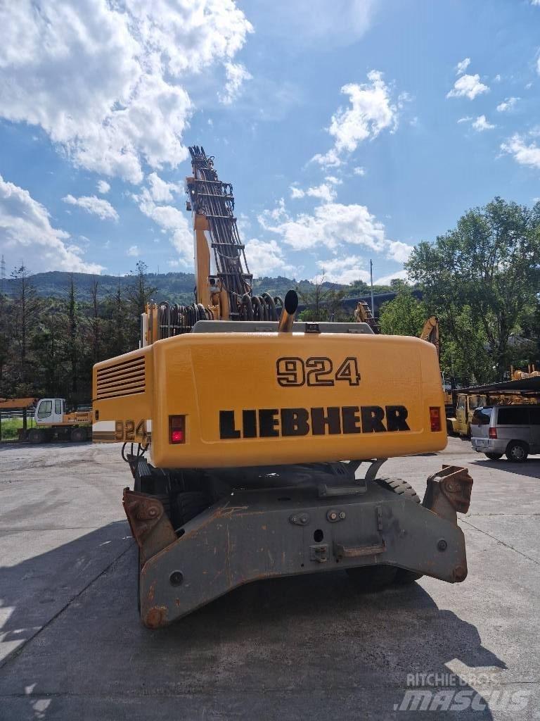 Liebherr A924C Stroje pro manipulaci s odpadem