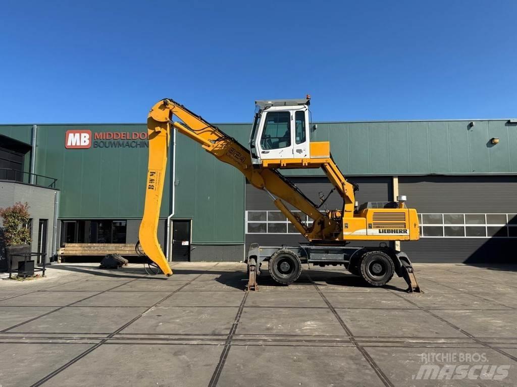 Liebherr A 924 B Stroje pro manipulaci s odpadem