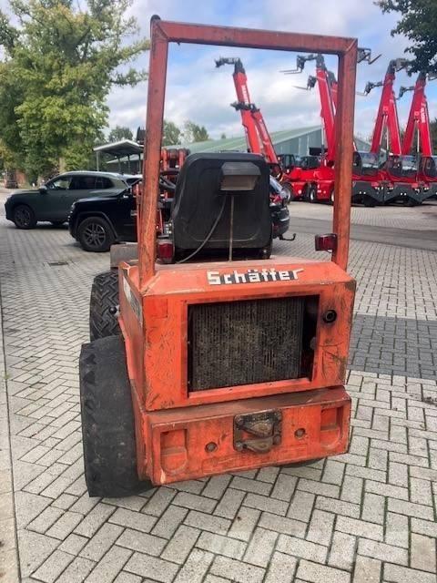 Schäffer 326 Mininakladače