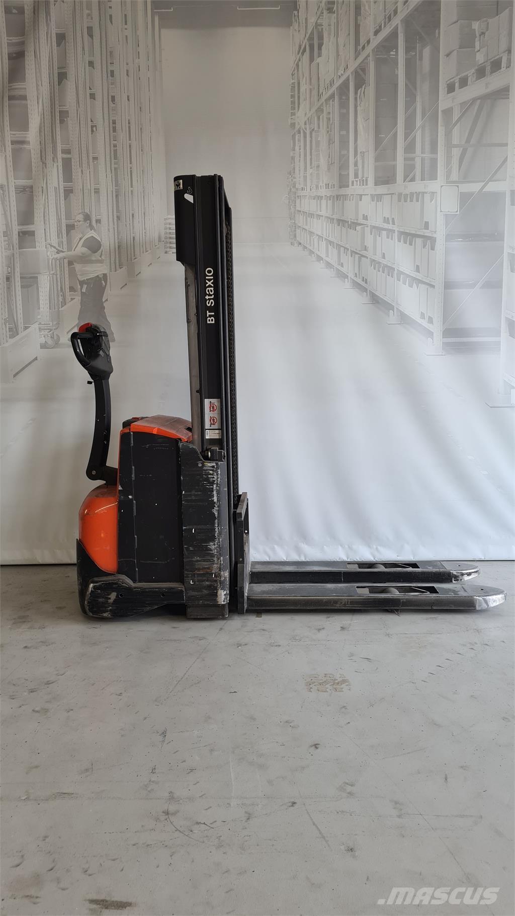 Toyota SWE120 Samohybné vozíky