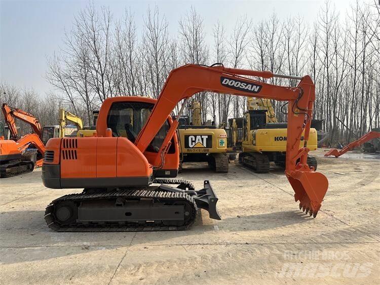 Doosan DX75 Mini rýpadla < 7t