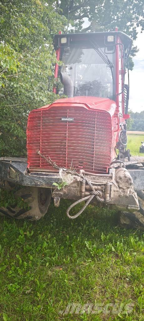 Komatsu 845 Vyvážecí traktory