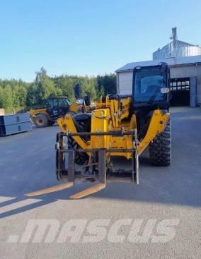 JCB 540-140 Teleskopické manipulátory