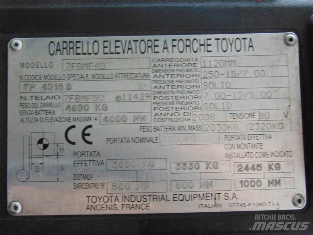 Toyota 7FBMF40 Akumulátorové vozíky