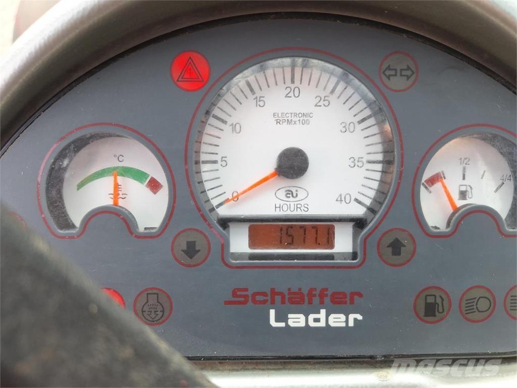 Schäffer 3460 Kolové nakladače