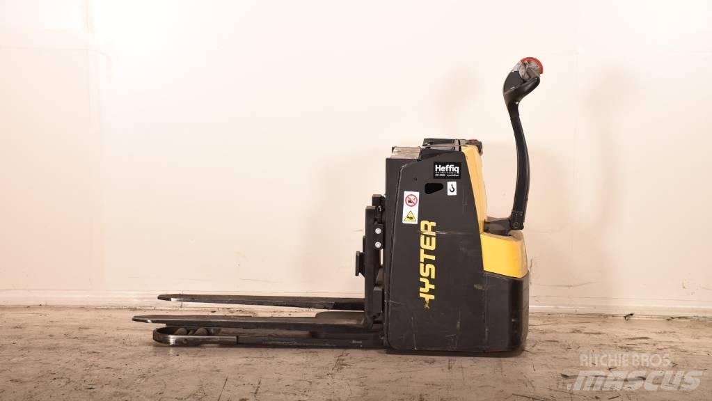 Hyster S2.4HBE Nízkozdvižný vozík