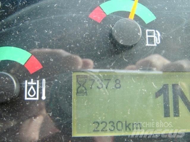 CAT 906 M Kolové nakladače