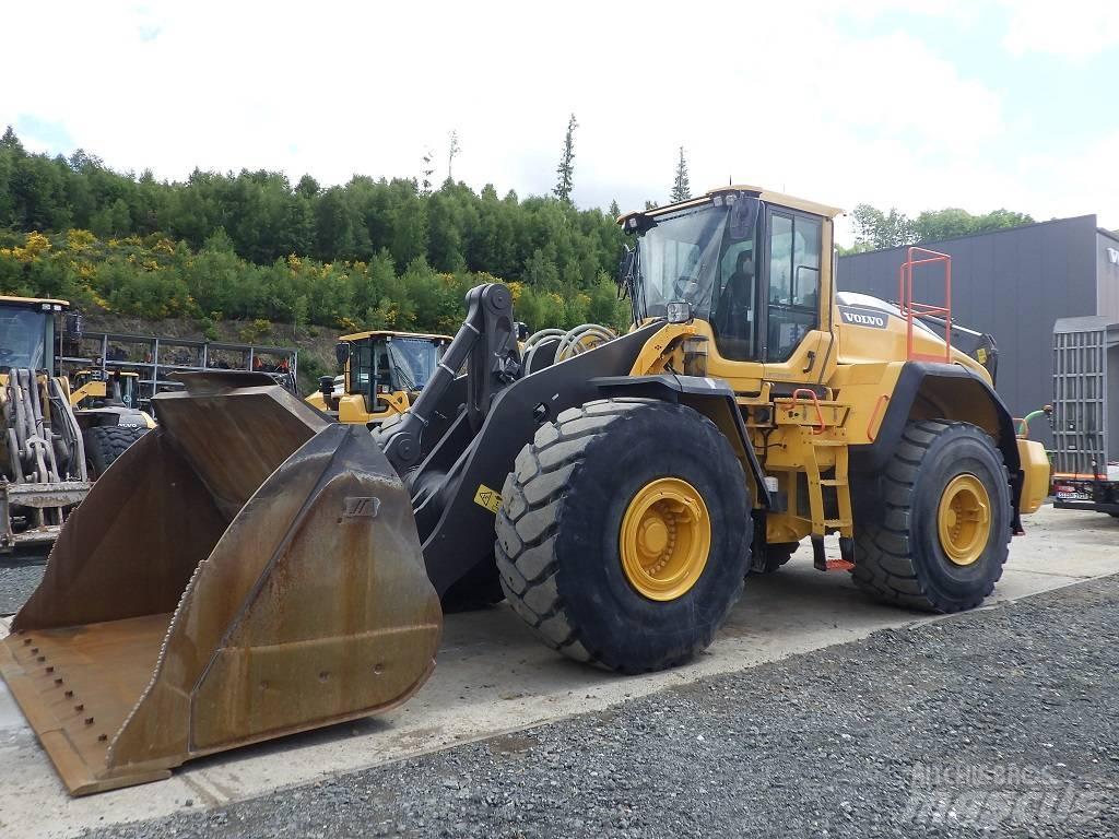 Volvo L 220 H Kolové nakladače