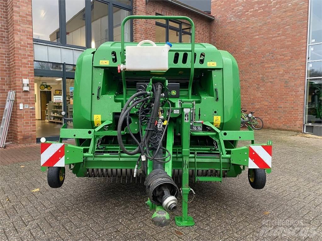 John Deere C441R Další