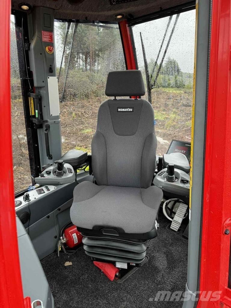 Komatsu 875 Vyvážecí traktory