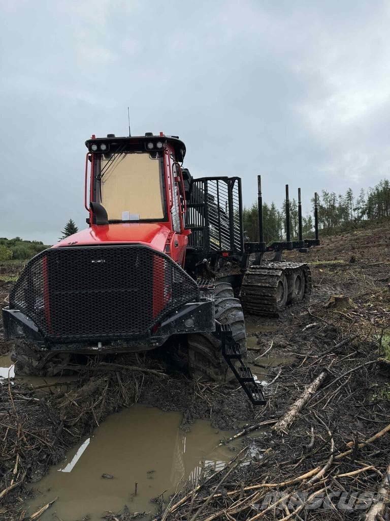 Komatsu 875 Vyvážecí traktory