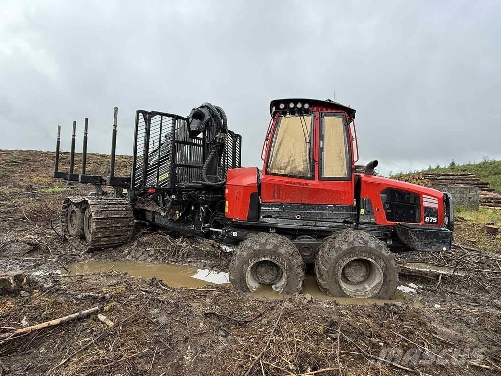 Komatsu 875 Vyvážecí traktory