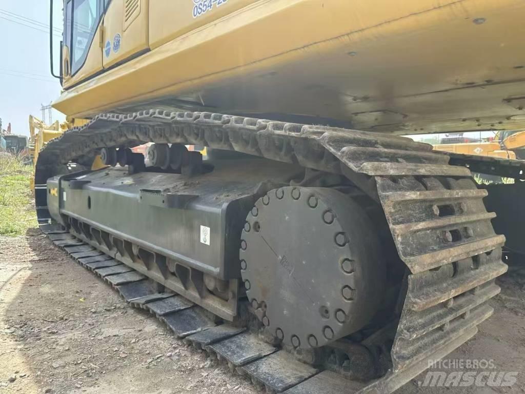 Komatsu PC 350 Pásová rýpadla