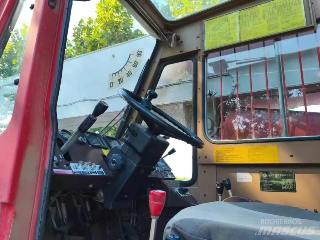 Tadano TR 250 EX Univerzální terénní jeřáby