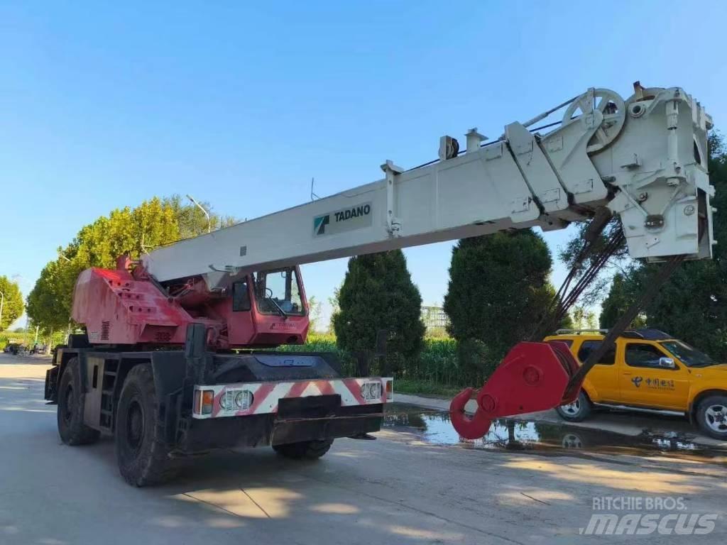Tadano TR 250 EX Univerzální terénní jeřáby