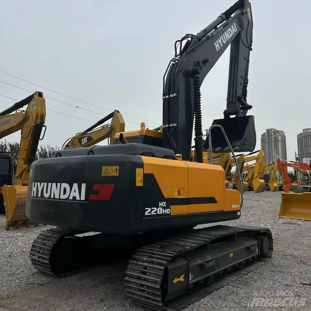 Hyundai 220VS Pásová rýpadla