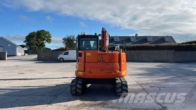 Hitachi ZX 85 US B Midi rýpadla 7t - 12t