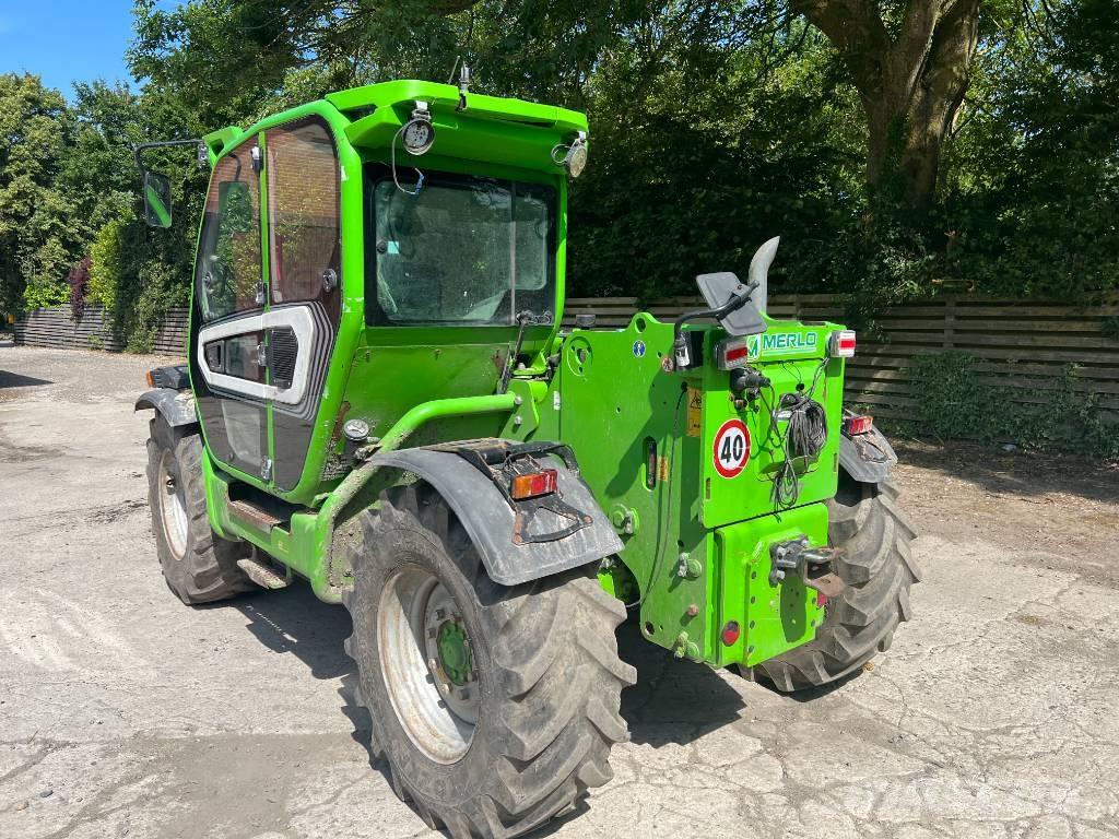 Merlo 38.7 Teleskopické nakladače pro zemědělství