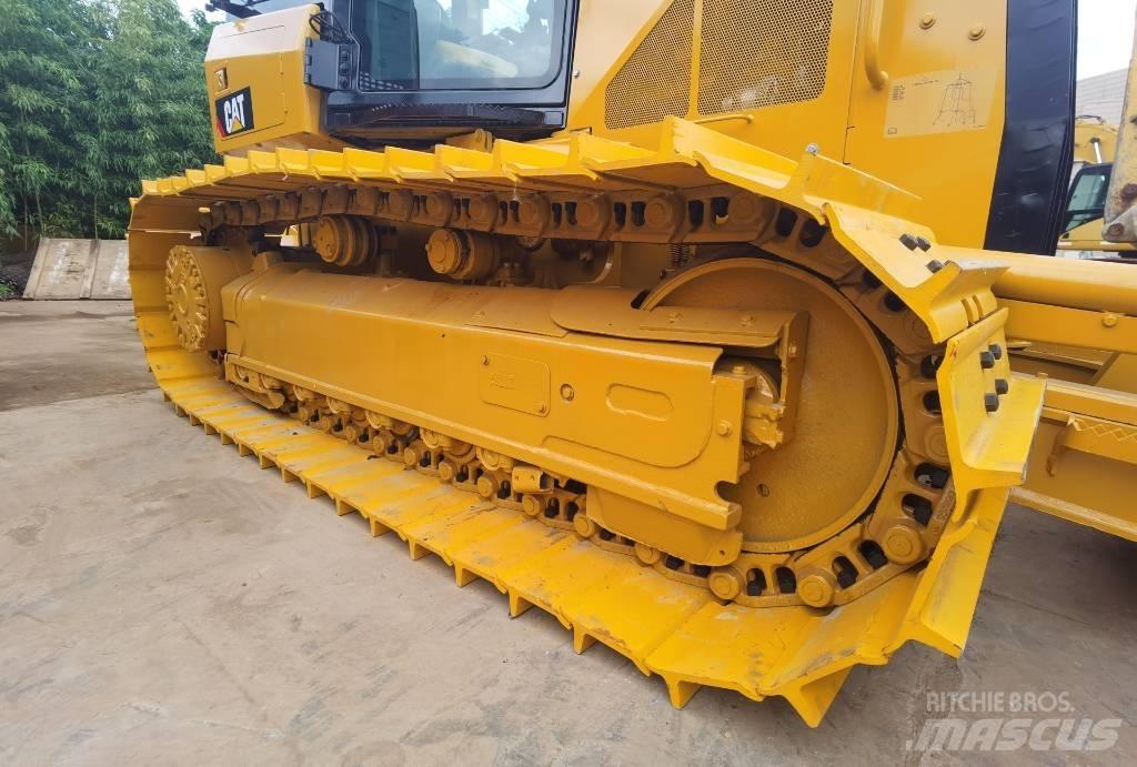 CAT D 5 K Pásové dozery