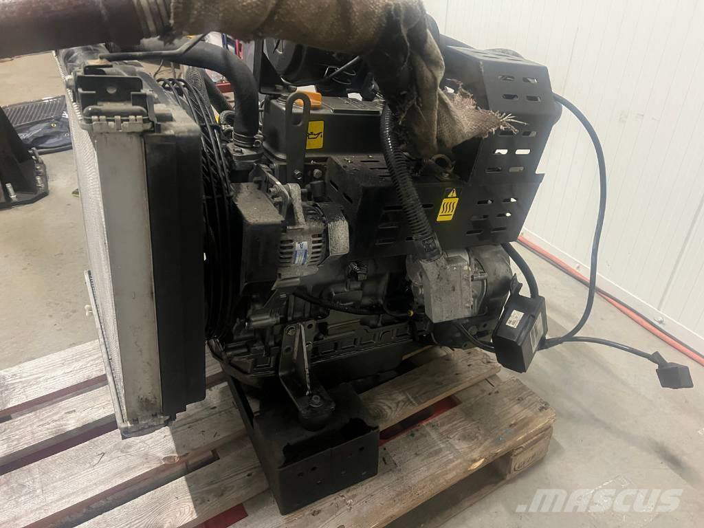 Yanmar 4TNV84T-GGEH Mini rýpadla < 7t