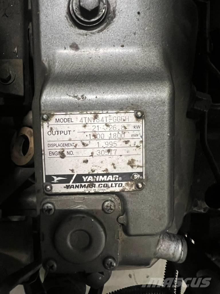 Yanmar 4TNV84T-GGEH Mini rýpadla < 7t