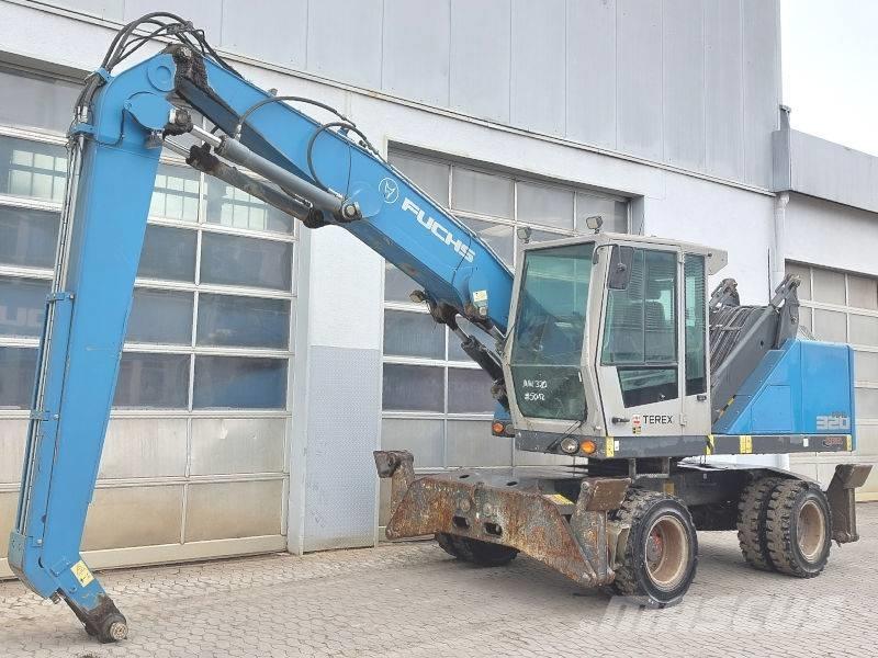 Fuchs MHL 320 F Stroje pro manipulaci s odpadem