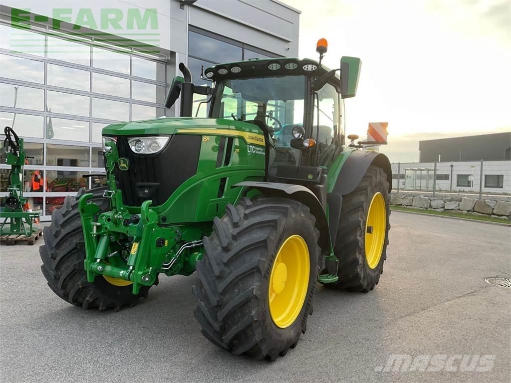 John Deere 6R 215 Traktory