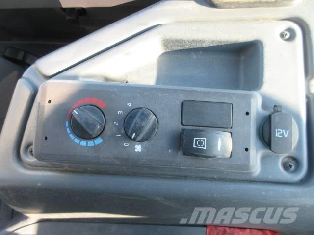 Volvo L 30 GS Kolové nakladače