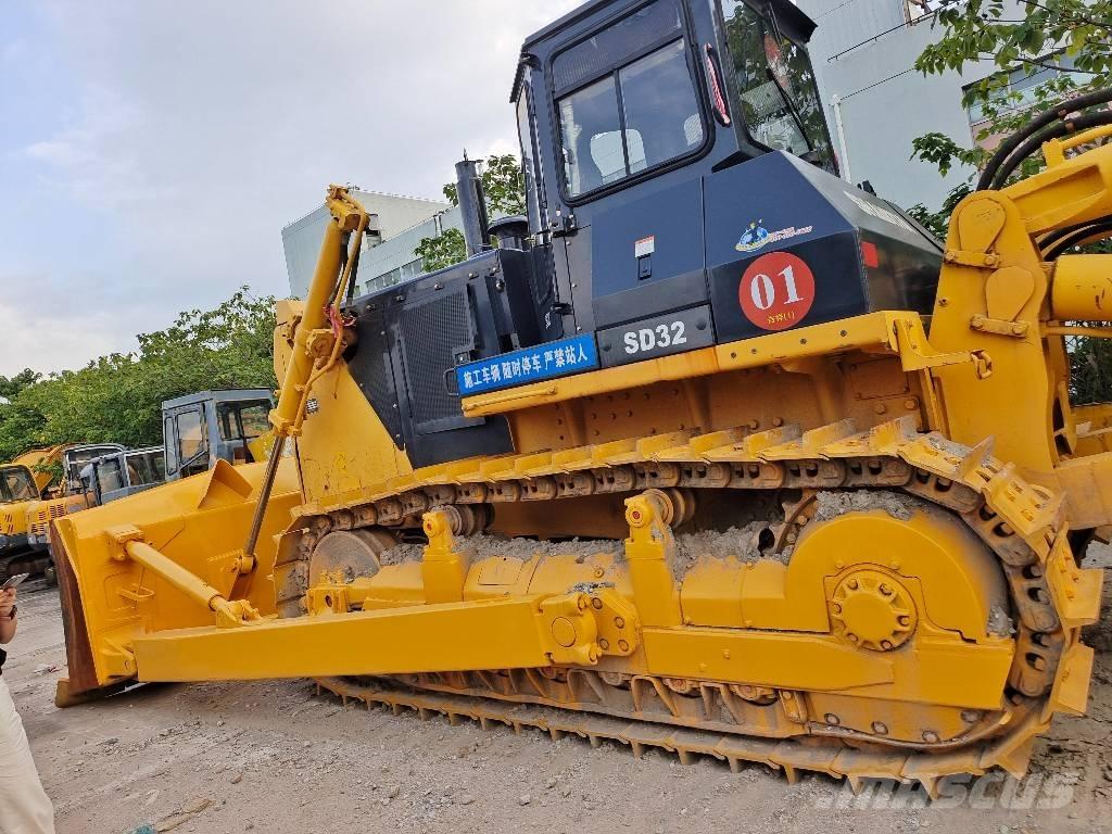 Shantui SD 32 Pásové dozery