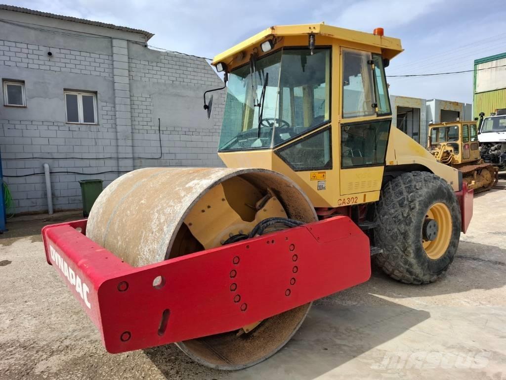 Dynapac CA 302 D Tahačové válce