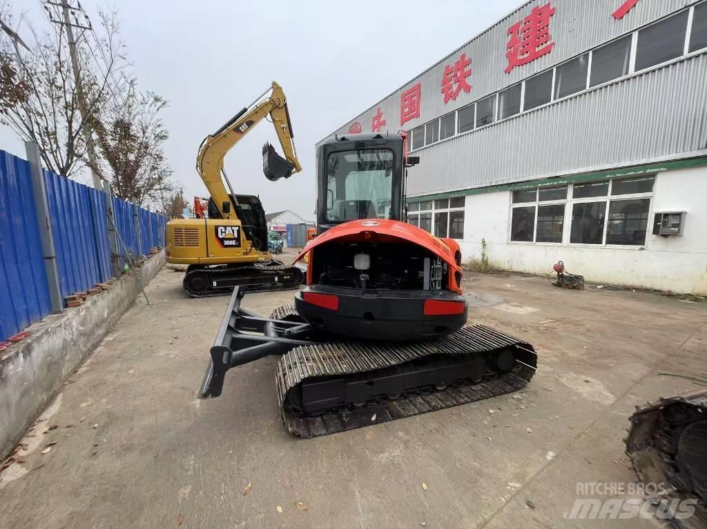 Kubota KX 163 Midi rýpadla 7t - 12t