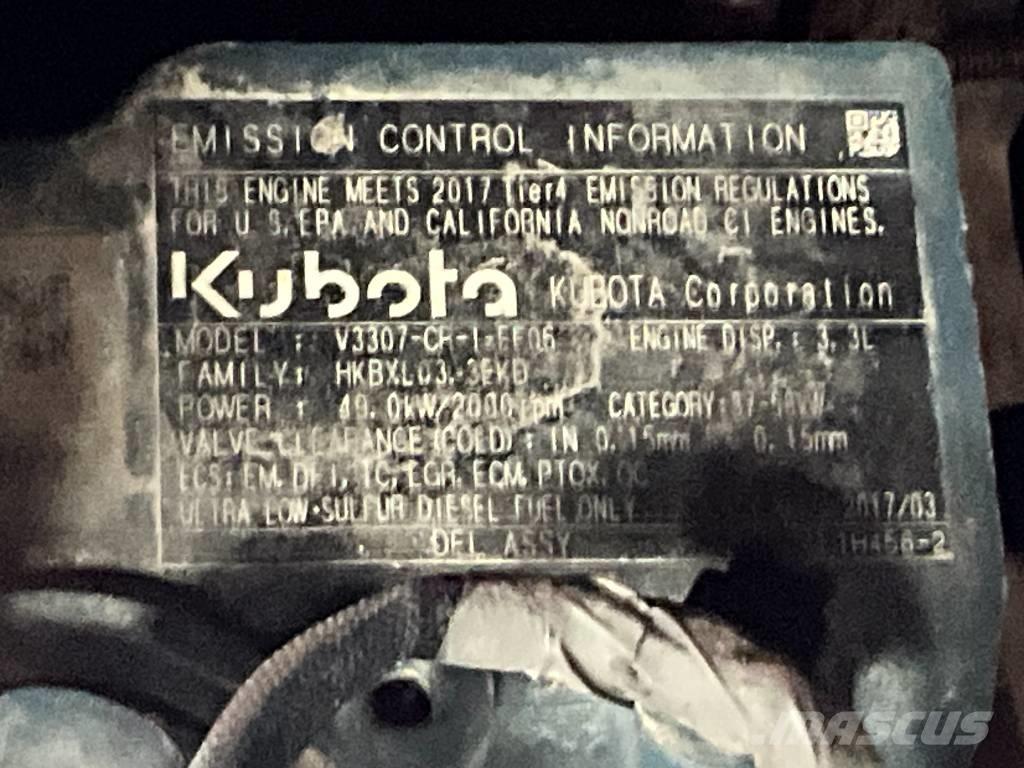 Kubota KX 080-4 A Midi rýpadla 7t - 12t