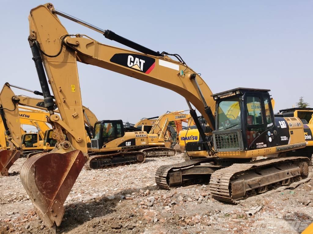 CAT 323 D L Pásová rýpadla