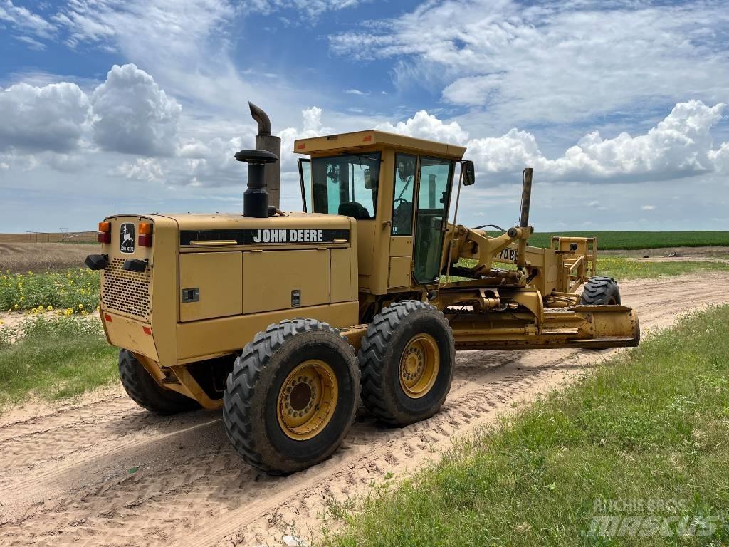 John Deere 770 BH Grejdry