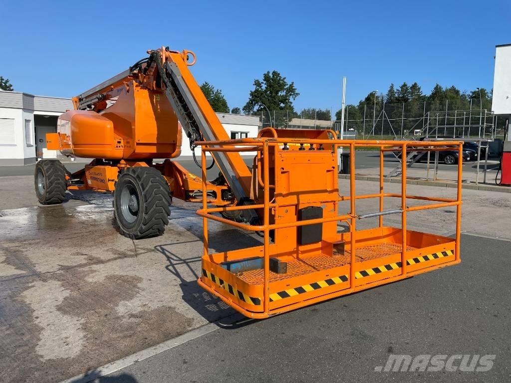 Genie Z 135/70 Kloubové plošiny