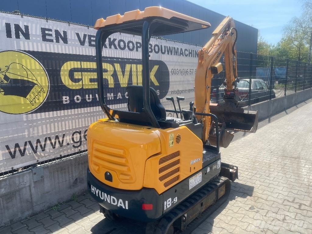 Hyundai 18-9 Mini rýpadla < 7t