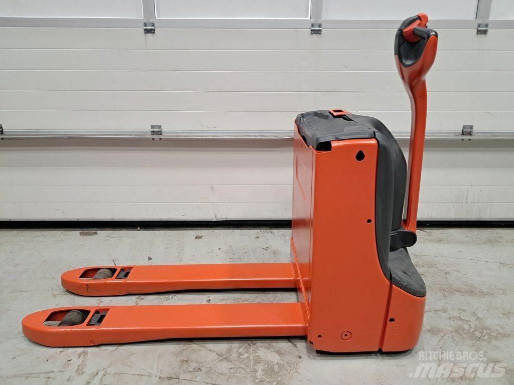 Linde T16 Nízkozdvižný vozík